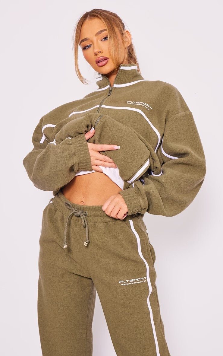 PrettyLittleThing SS 2024 — Amber Jepson #312