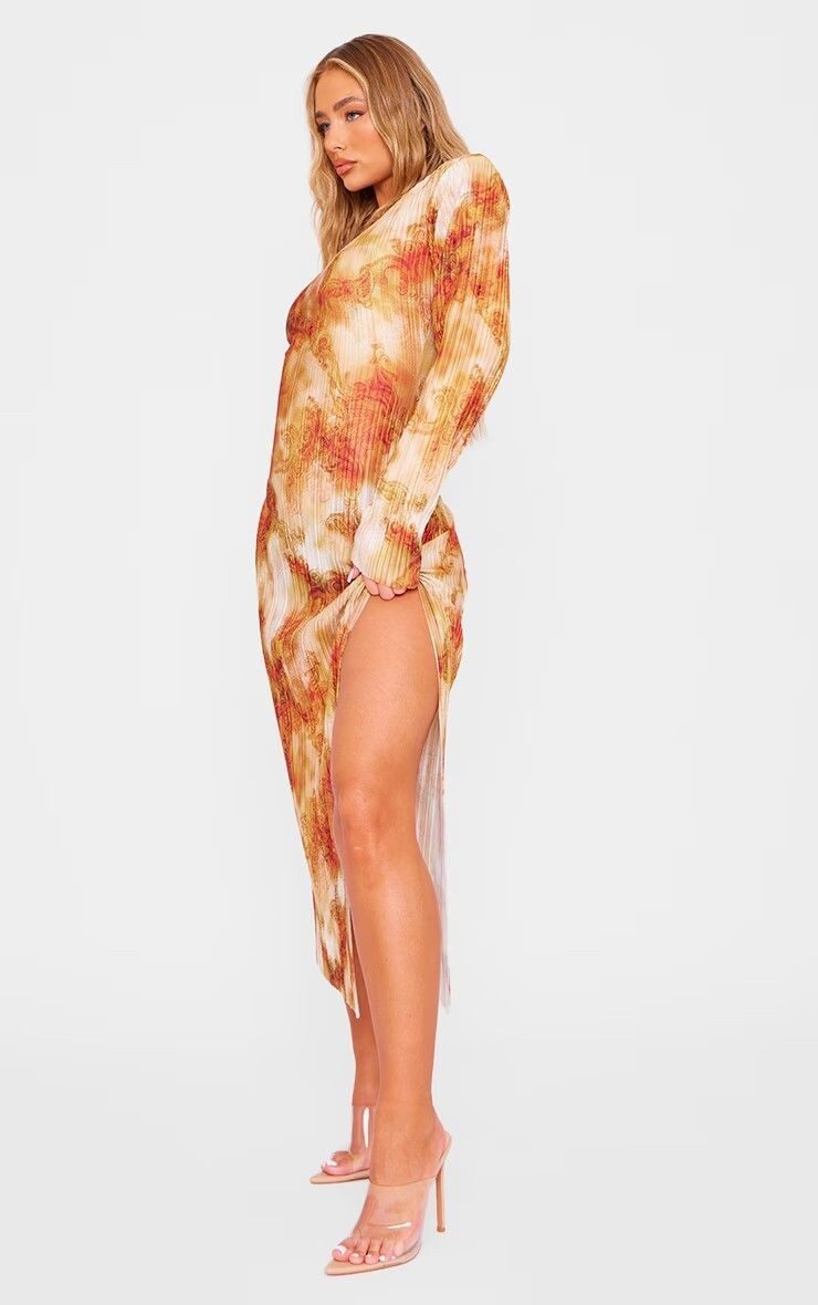 PrettyLittleThing SS 2024 — Amber Jepson #794