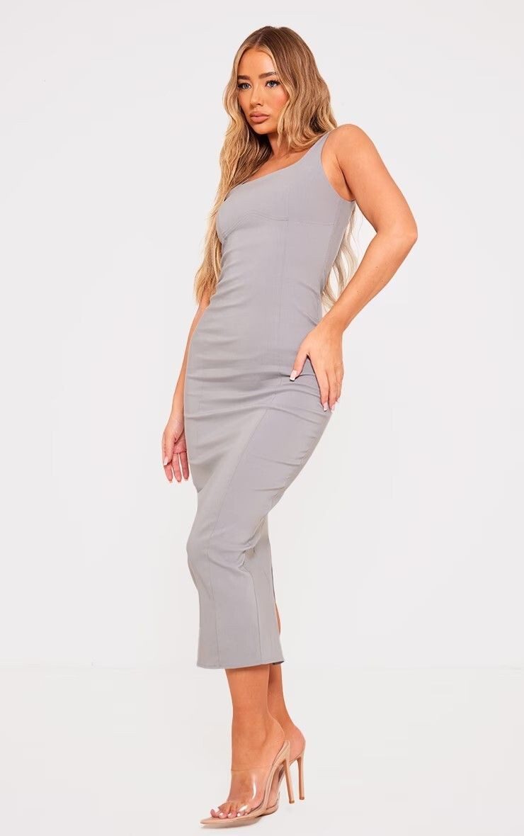 PrettyLittleThing SS 2024 — Amber Jepson #814