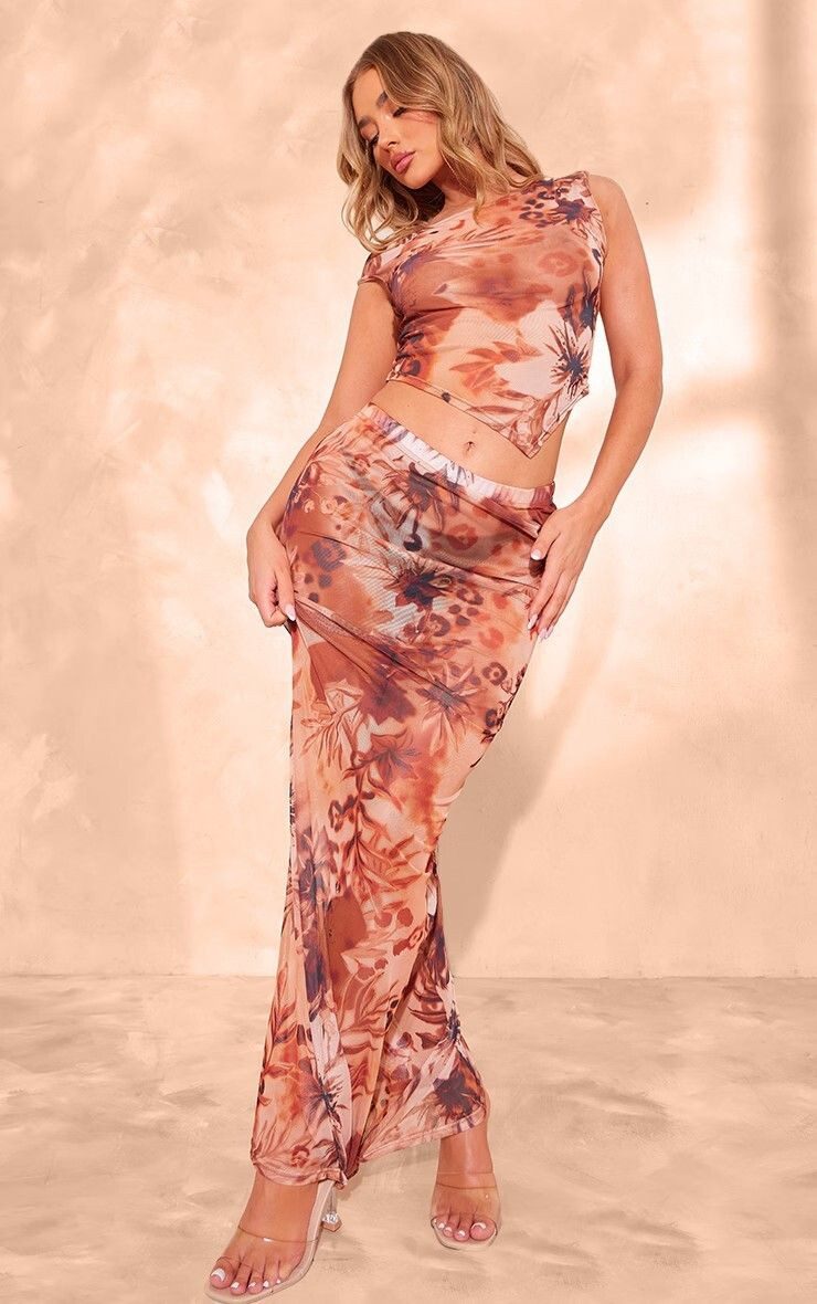 PrettyLittleThing SS 2024 — Amber Jepson #1006