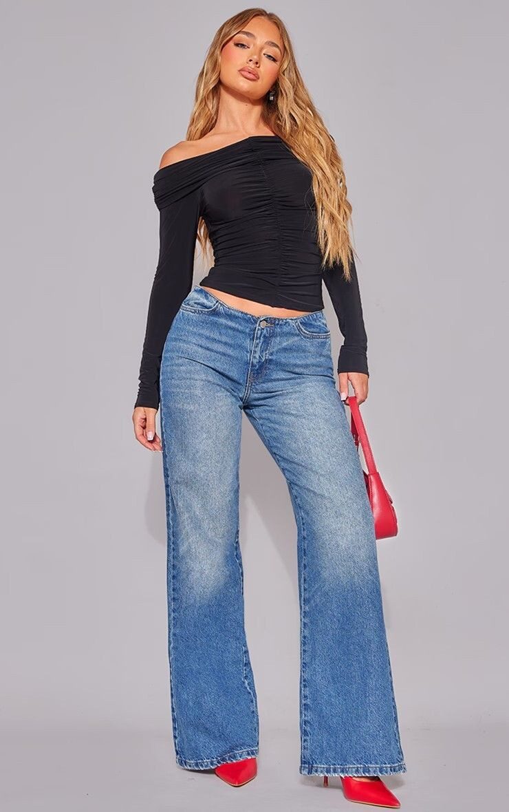 PrettyLittleThing SS 2024 — Amber Jepson #1184