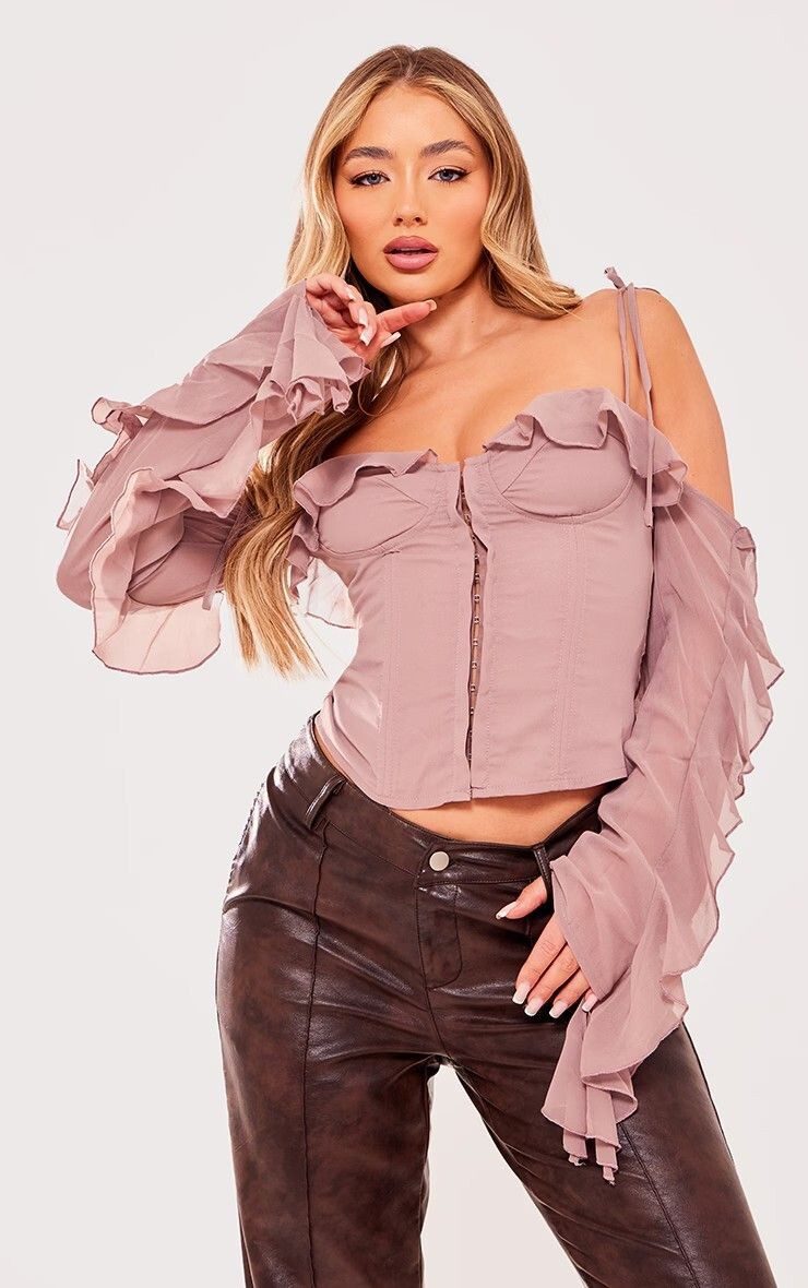 PrettyLittleThing SS 2024 — Amber Jepson #1174