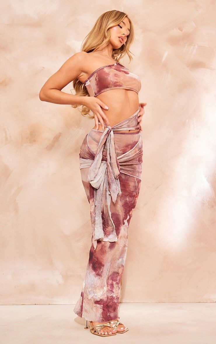 PrettyLittleThing SS 2024 — Amber Jepson #400