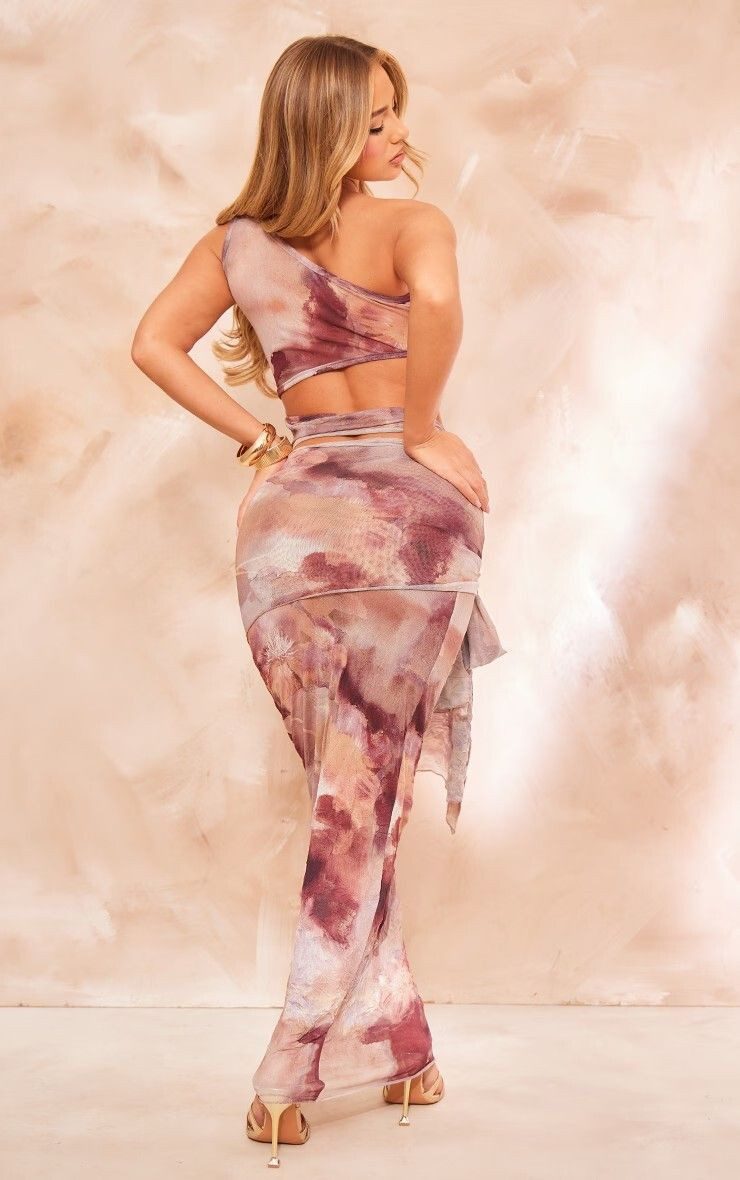 PrettyLittleThing SS 2024 — Amber Jepson #452