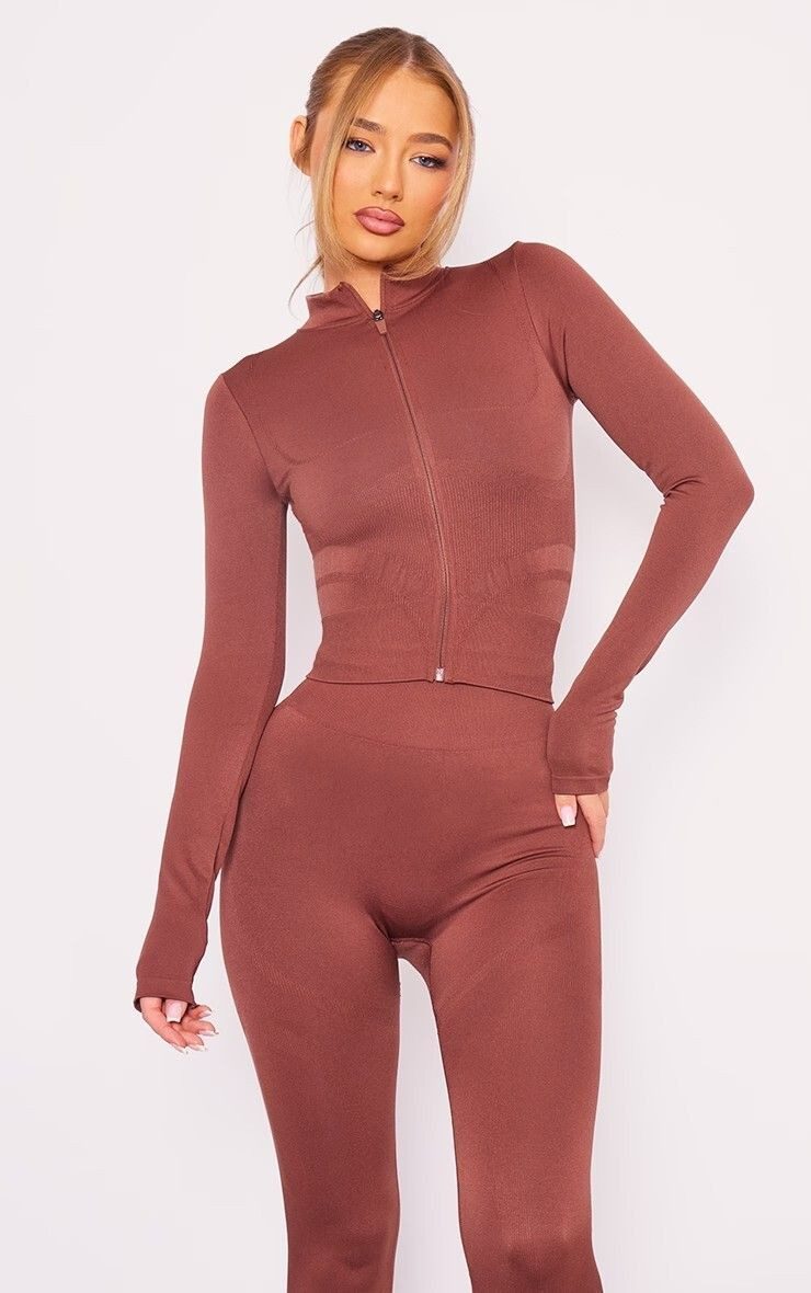 PrettyLittleThing SS 2024 — Amber Jepson #454