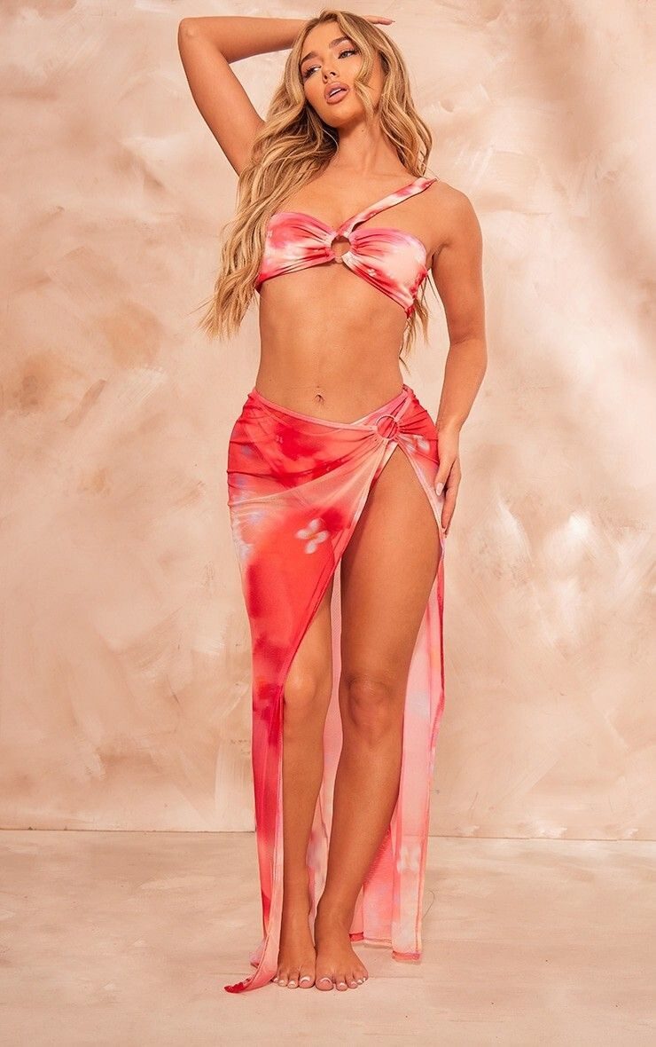 PrettyLittleThing SS 2024 — Amber Jepson #496