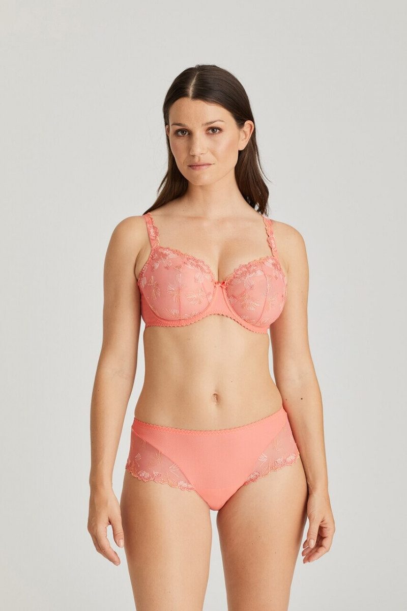 Prima Donna SS 2020 — Sabrina Laporte #47