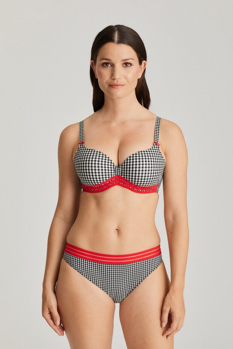 Prima Donna SS 2020 — Sabrina Laporte #13