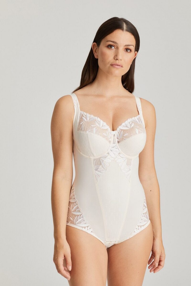 Prima Donna SS 2020 — Sabrina Laporte #52