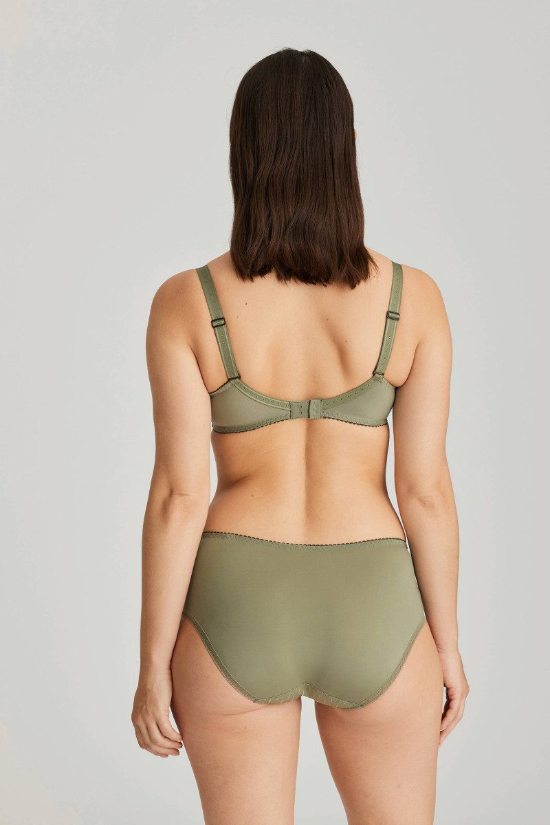 Prima Donna SS 2020 — Sabrina Laporte #162