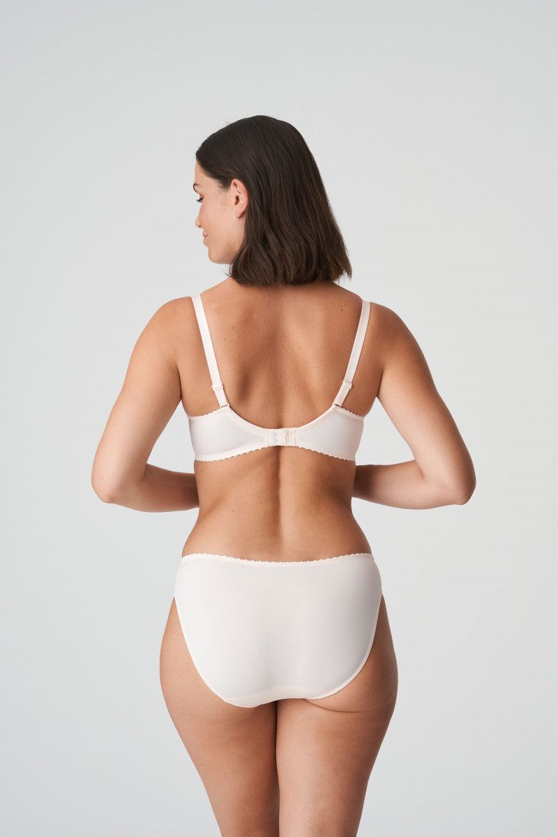Prima Donna SS 2021 — Sabrina Laporte #39