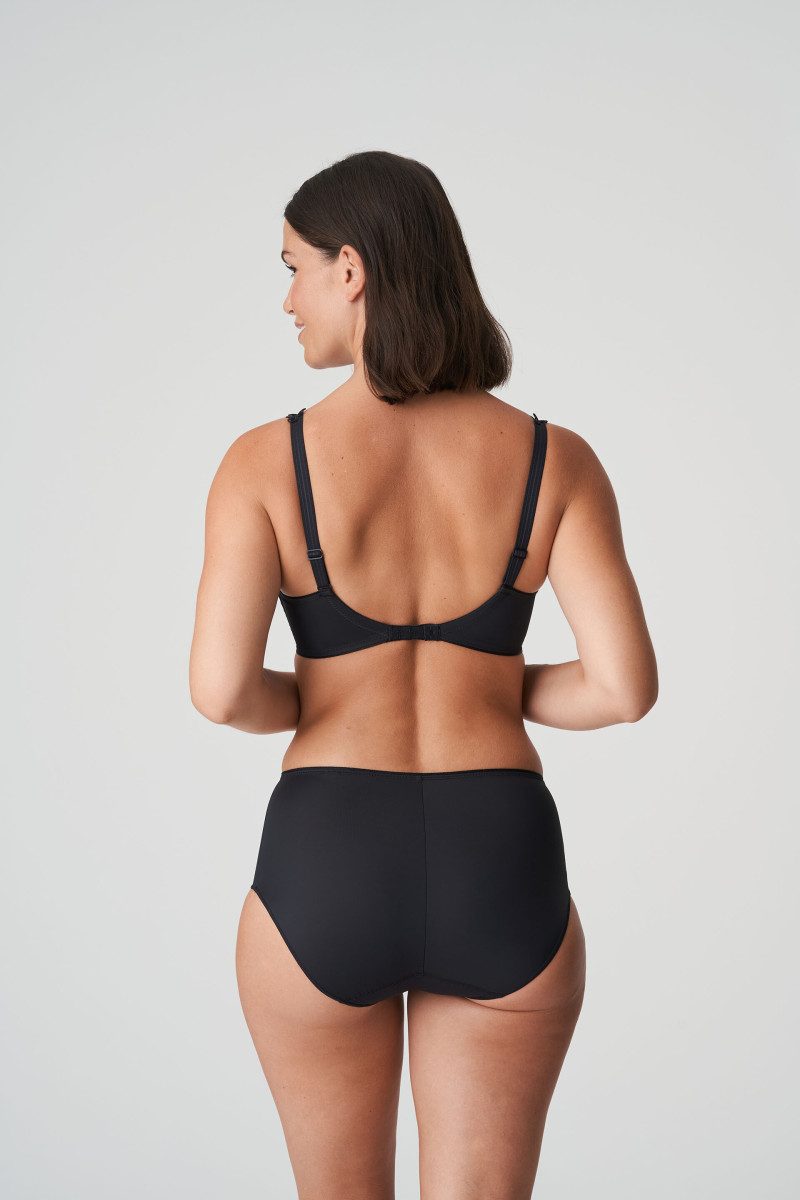 Prima Donna SS 2021 — Sabrina Laporte #71