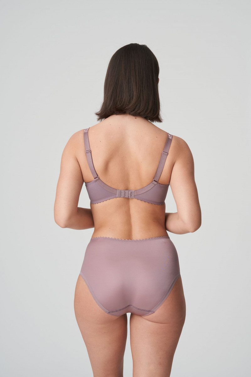 Prima Donna SS 2021 — Sabrina Laporte #12