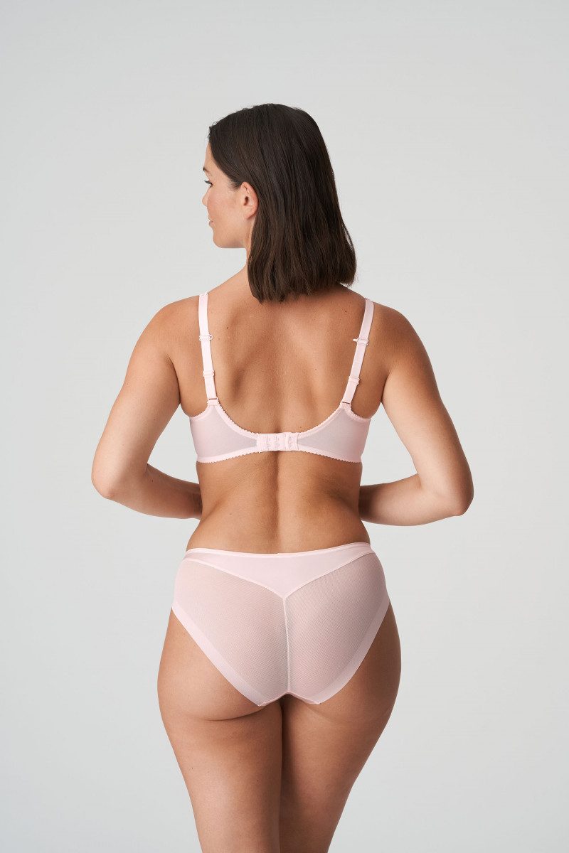Prima Donna SS 2021 — Sabrina Laporte #44