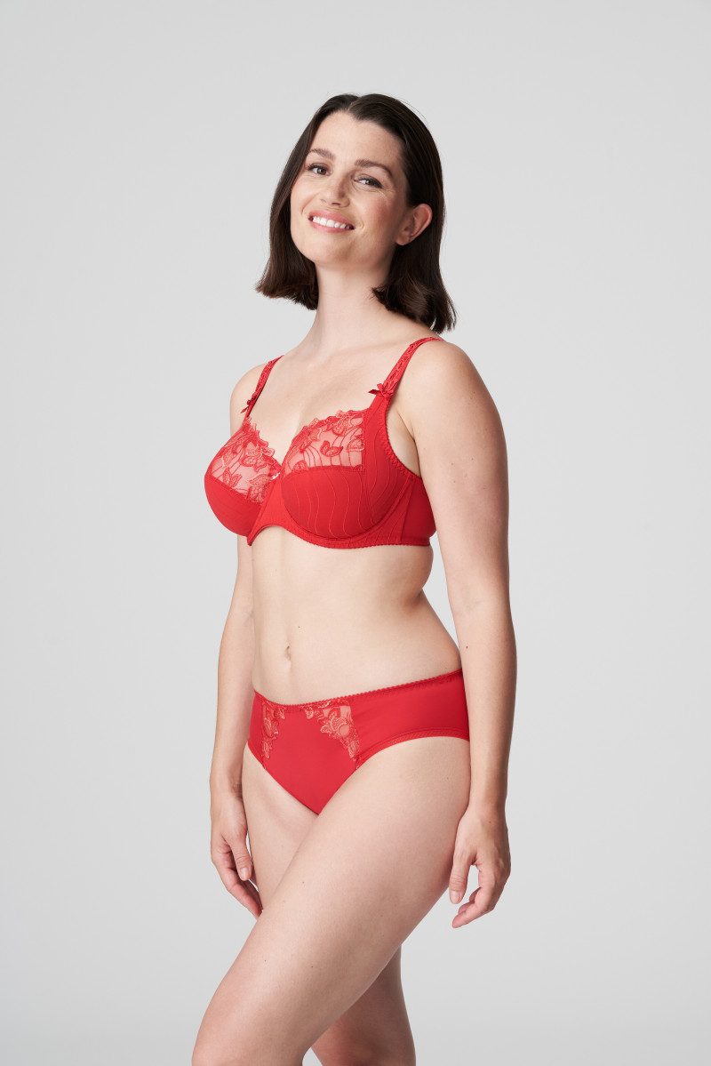 Prima Donna SS 2022 — Sabrina Laporte #127