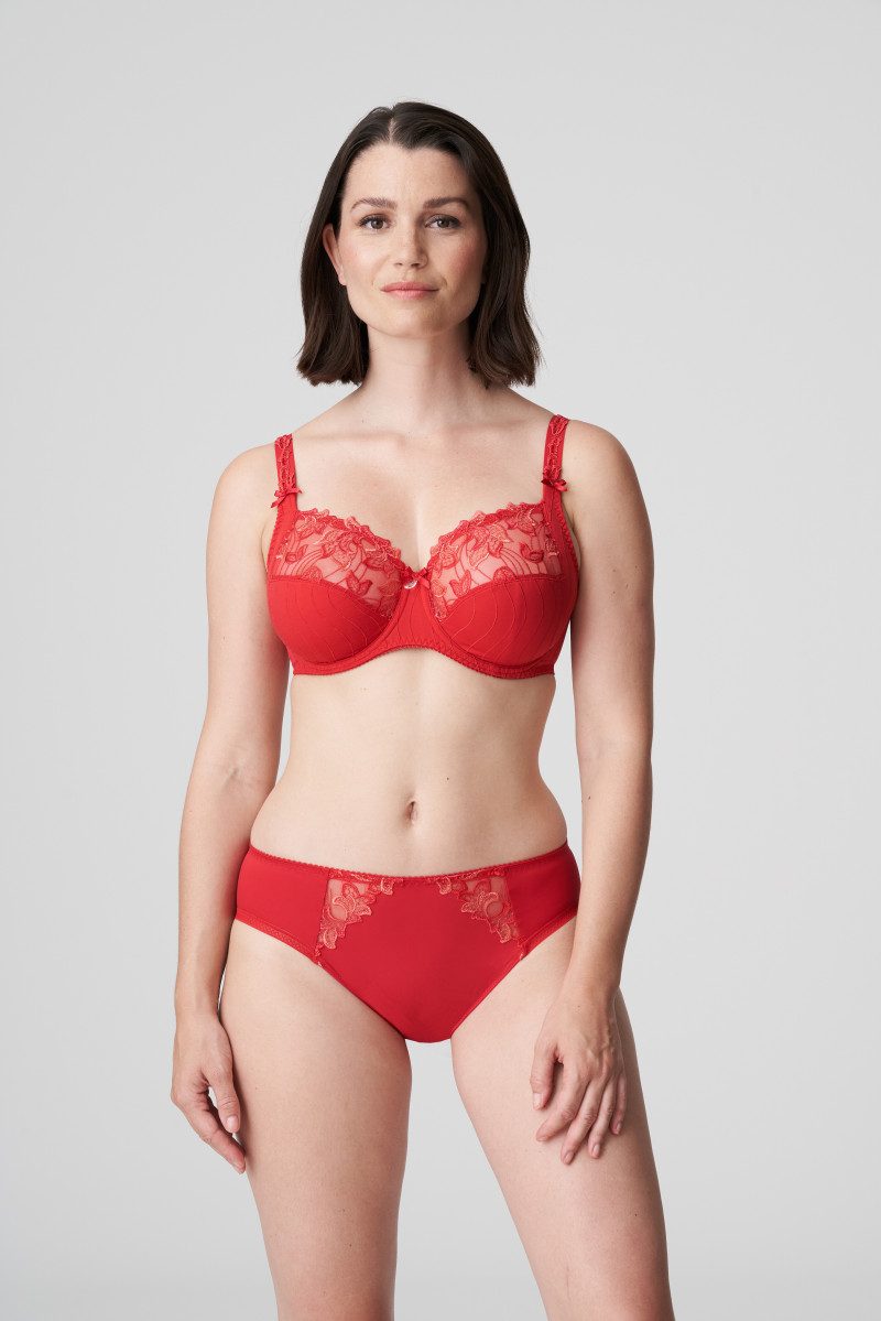 Prima Donna SS 2022 — Sabrina Laporte #128