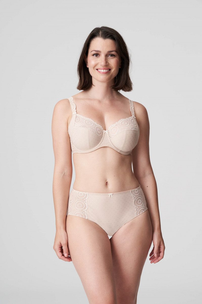 Prima Donna SS 2022 — Sabrina Laporte #114