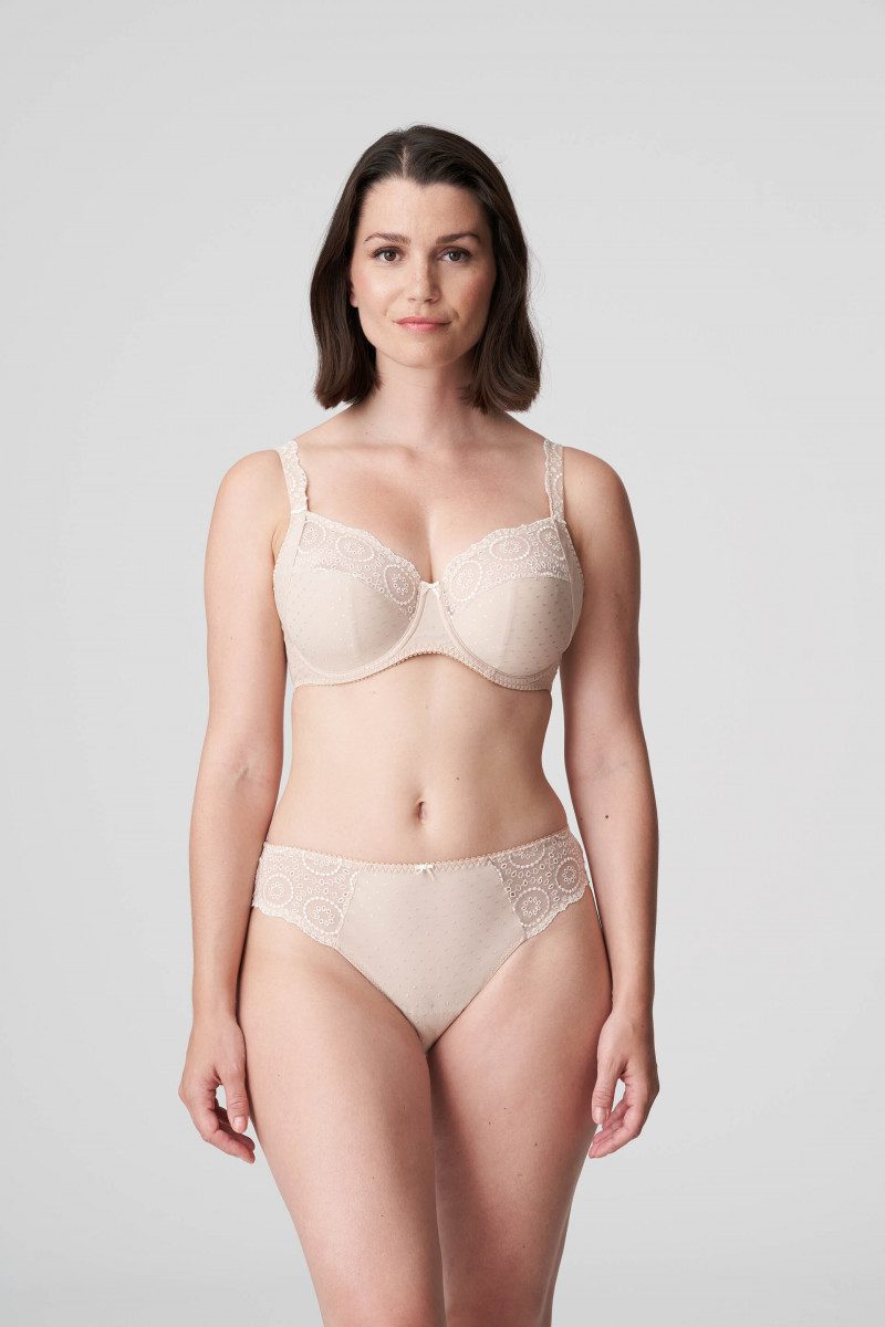 Prima Donna SS 2022 — Sabrina Laporte #23