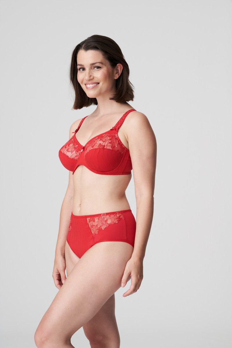 Prima Donna SS 2022 — Sabrina Laporte #129