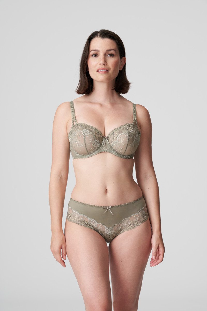 Prima Donna SS 2022 — Sabrina Laporte #89