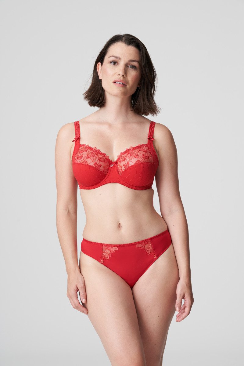 Prima Donna SS 2022 — Sabrina Laporte #18