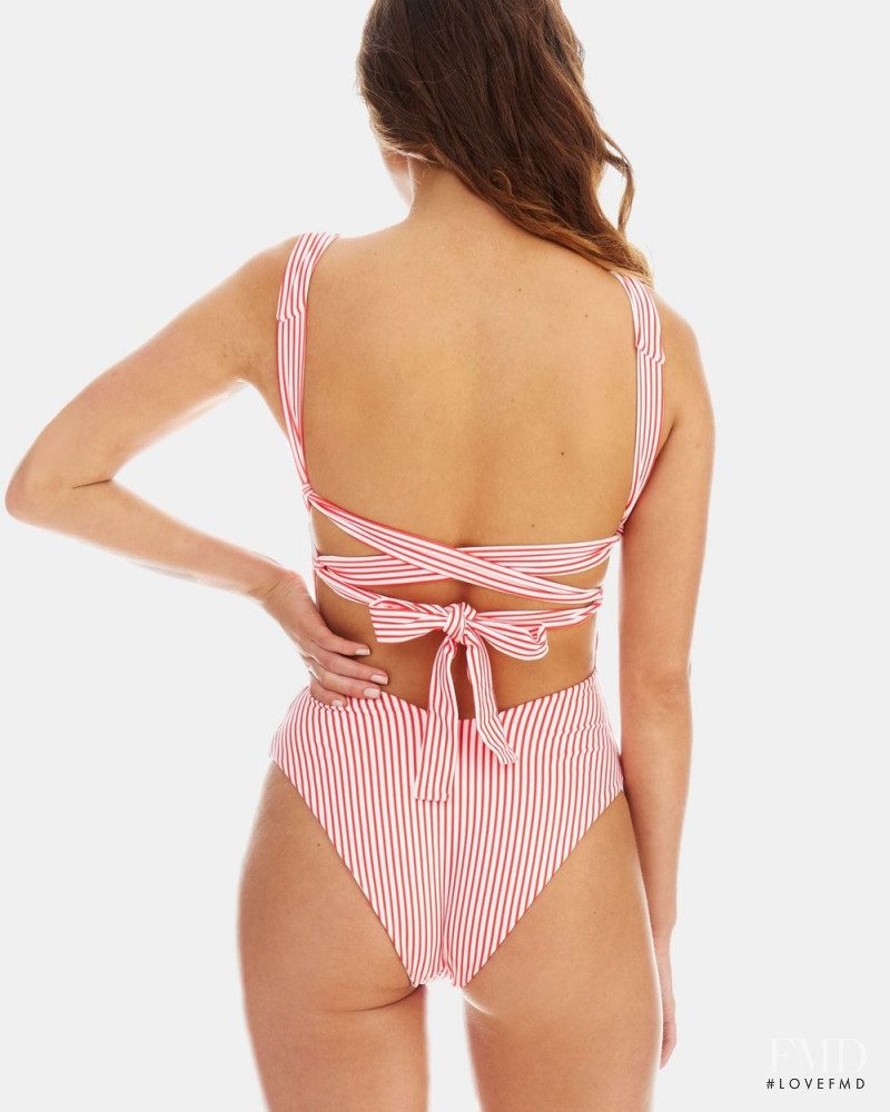 RH Swimwear SS 2019 — Neve Fogg #40