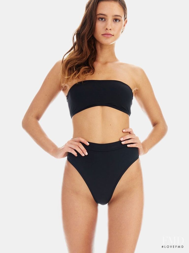 RH Swimwear SS 2019 — Neve Fogg #63