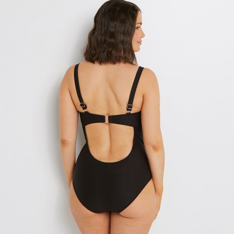 RougeGorge SS 2022 — Sabrina Laporte #63