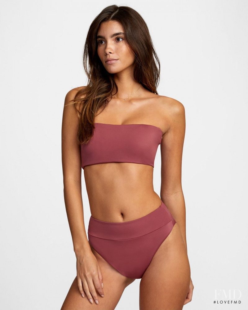 RVCA FW 2021 — Cindy Mello #144