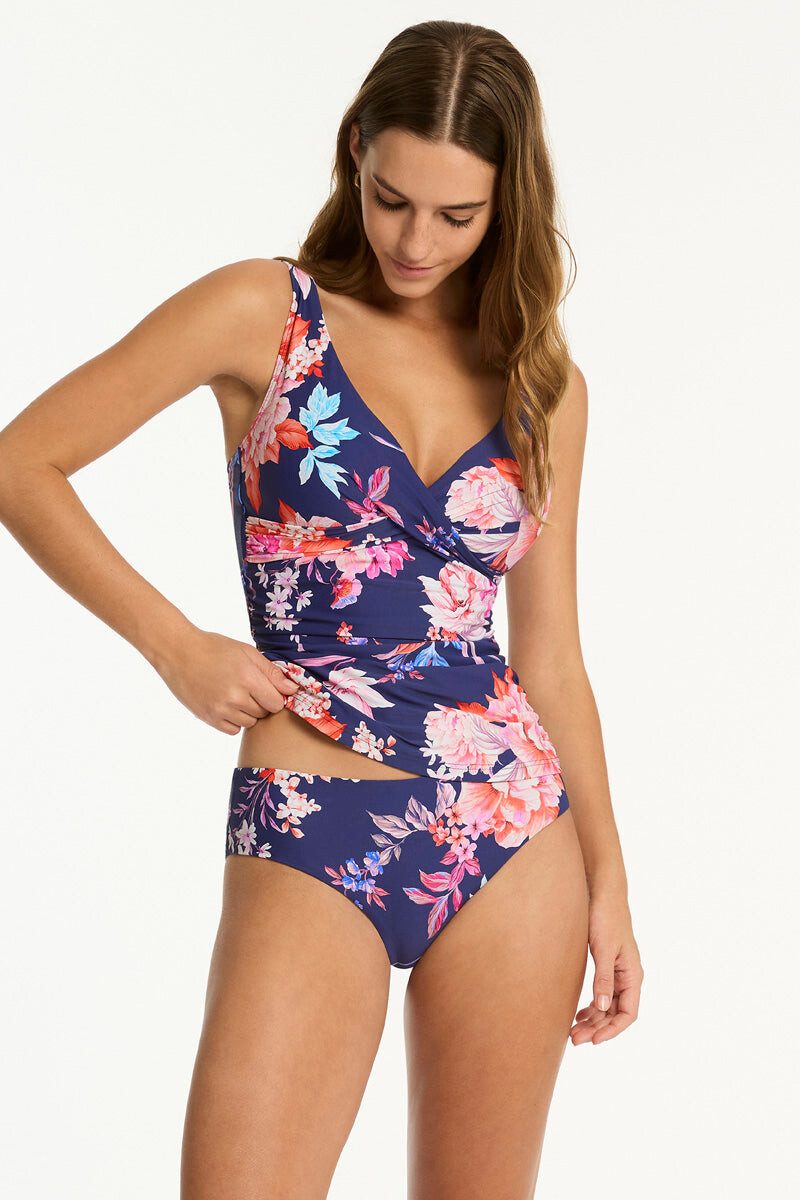 Sea Level SS 2025 — Emily Feld #44