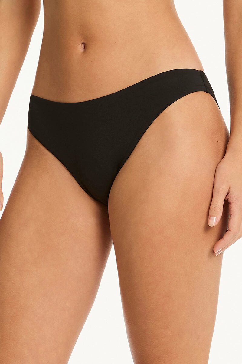 Sea Level SS 2025 — Emily Feld #60