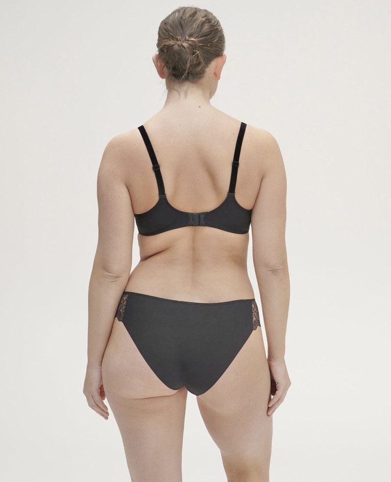 Simone Pérèle FW 2025 — Sabrina Laporte #29