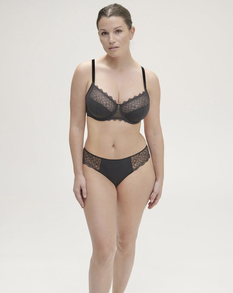 Simone Pérèle FW 2025 — Sabrina Laporte #27