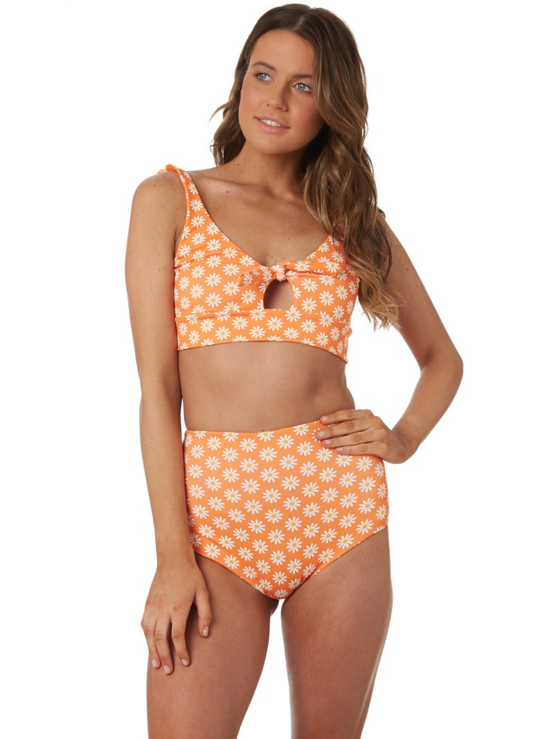 SurfStitch SS 2019 — Tess Homann #42