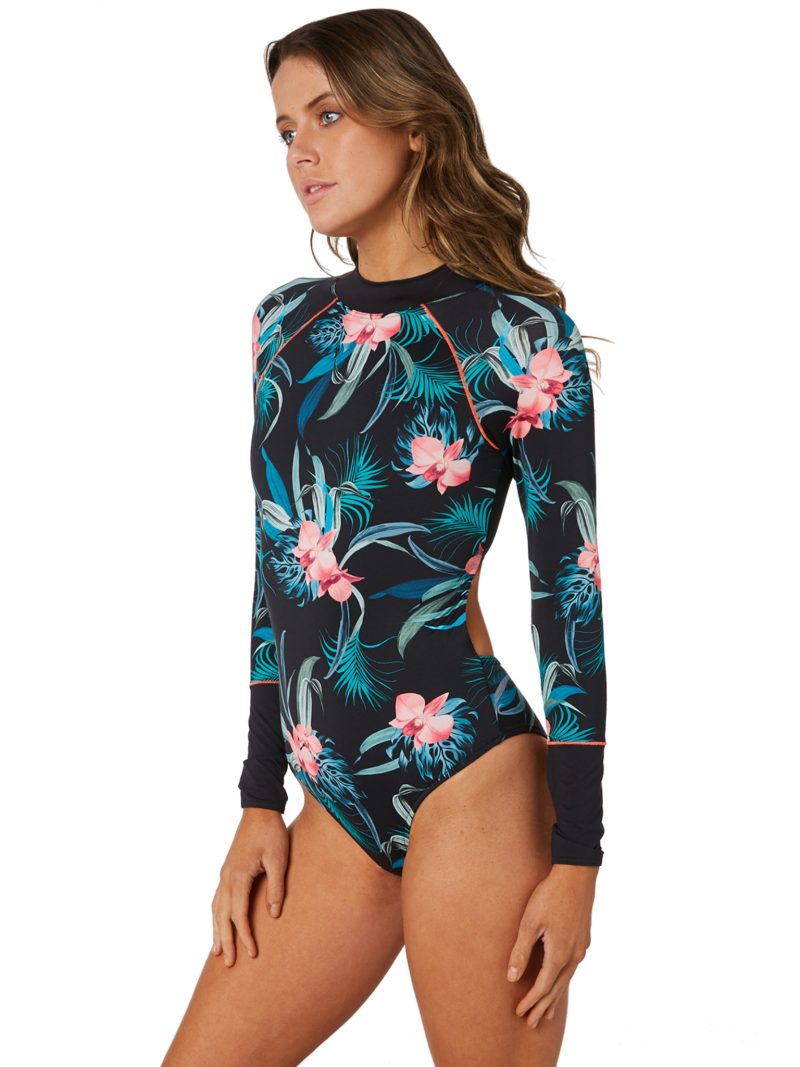 SurfStitch SS 2019 — Tess Homann #32