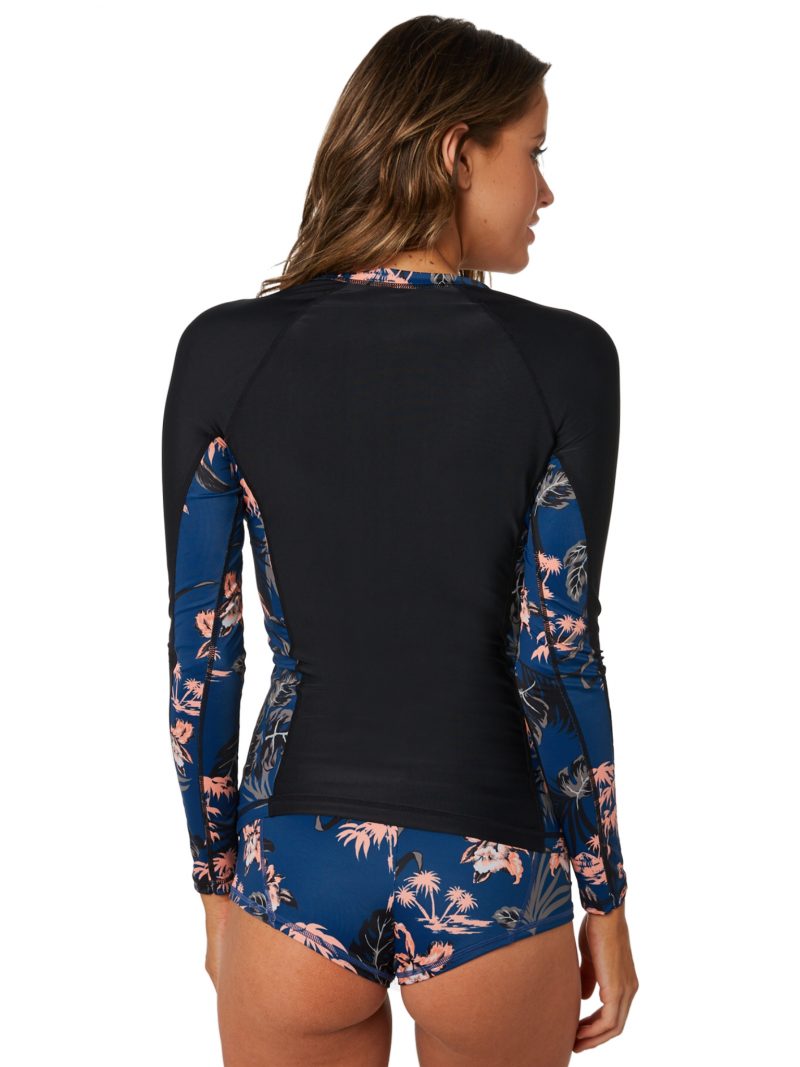 SurfStitch SS 2019 — Tess Homann #15