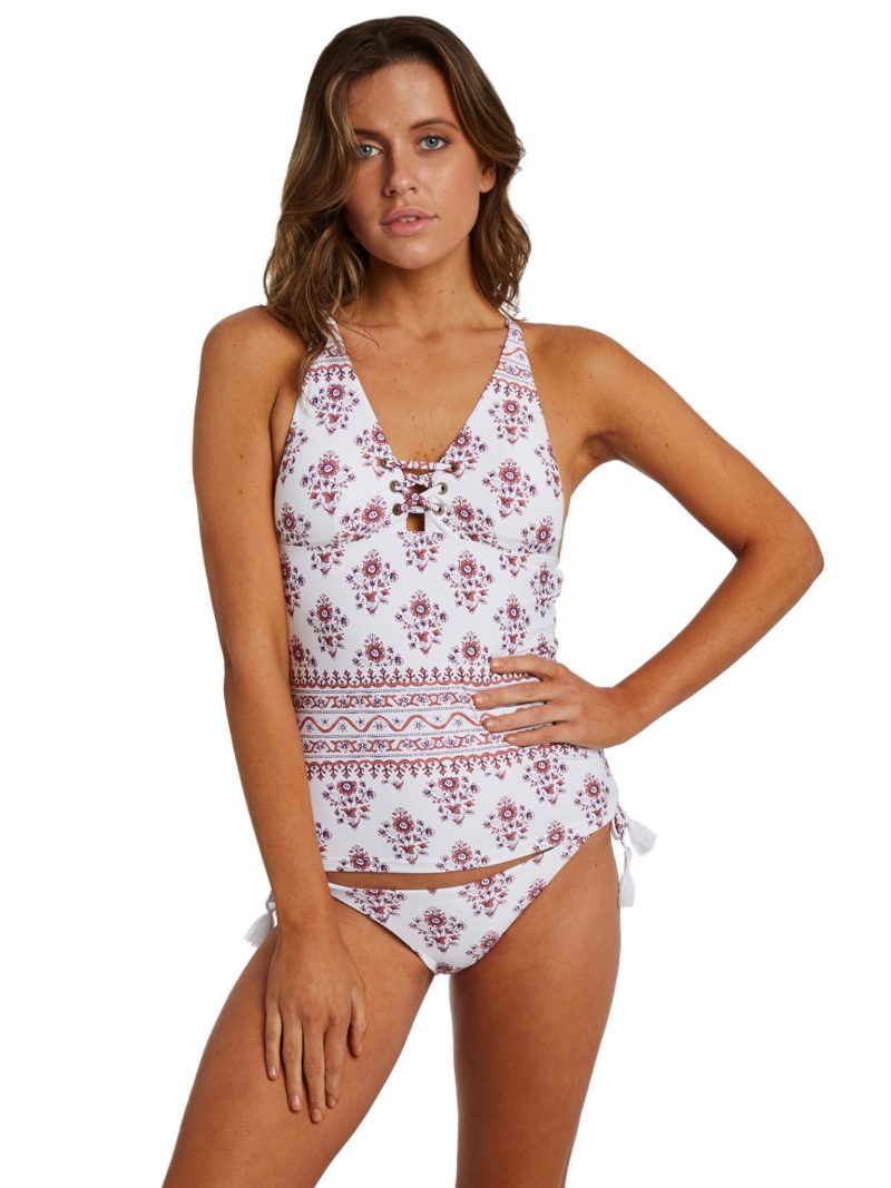SurfStitch SS 2019 — Tess Homann #58