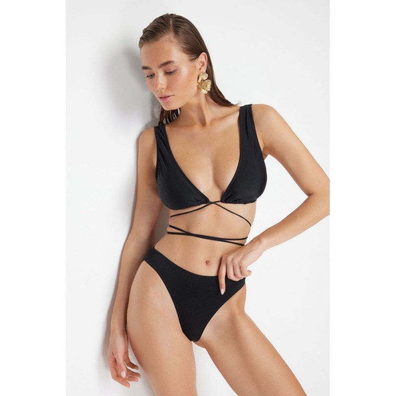 Trendyol Milla SS 2025 — Alexandra Pletnyova #9