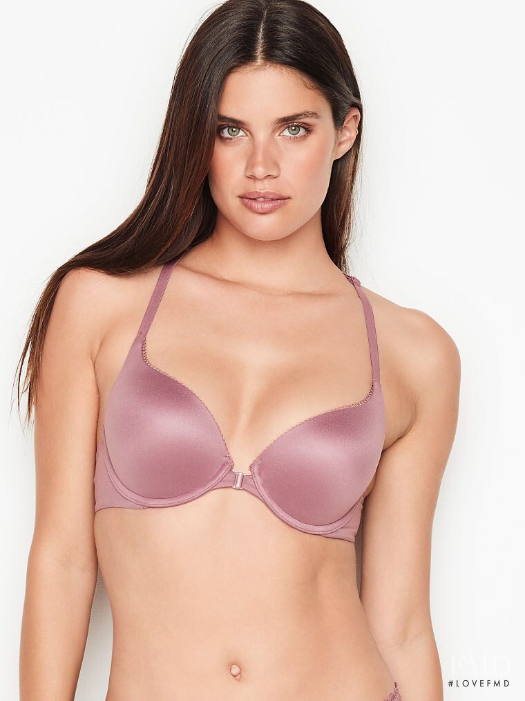 Victoria's Secret FW 2019 — Sara Sampaio #68