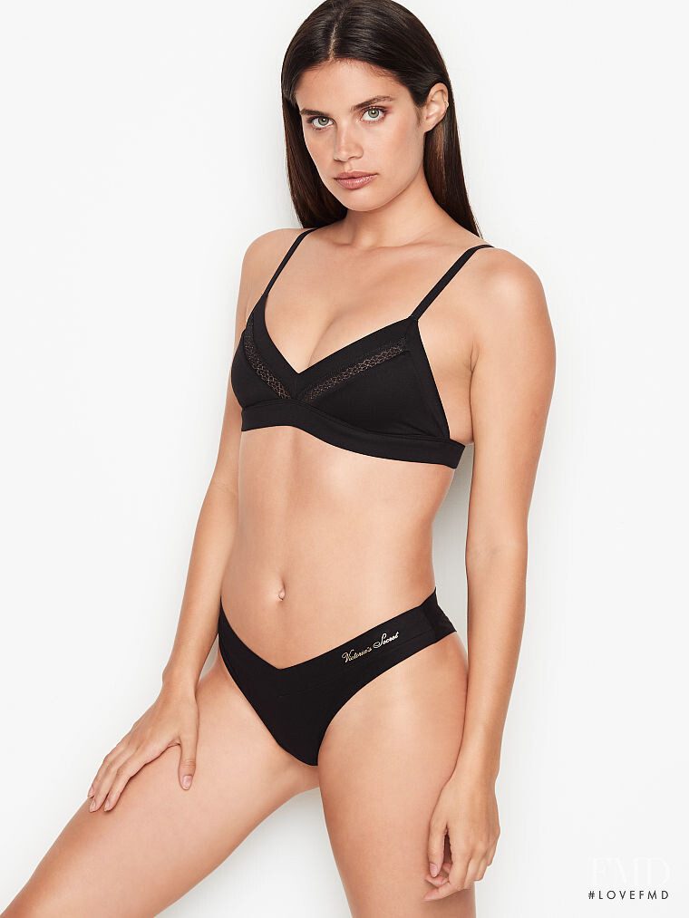 Victoria's Secret FW 2019 — Sara Sampaio #86