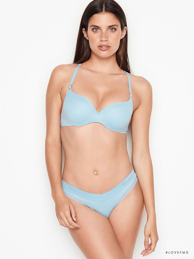 Victoria's Secret FW 2019 — Sara Sampaio #37