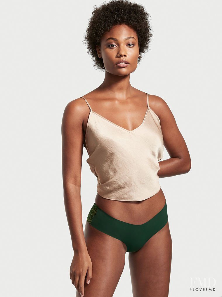 Victoria's Secret FW 2021 — Ange-Marie Moutambou #74