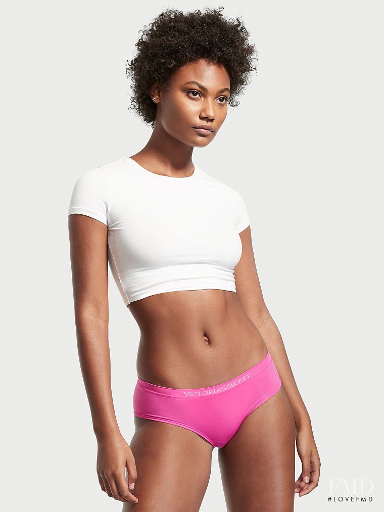 Victoria's Secret FW 2021 — Ange-Marie Moutambou #141