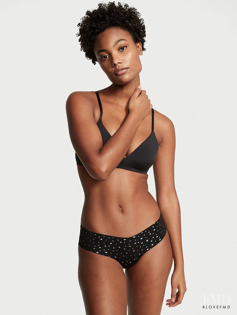 Victoria's Secret FW 2021 — Ange-Marie Moutambou #29