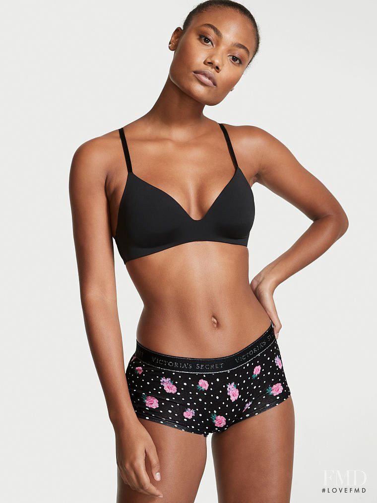 Victoria's Secret FW 2021 — Ange-Marie Moutambou #138