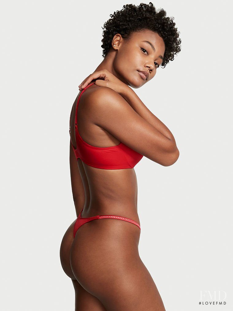 Victoria's Secret FW 2021 — Ange-Marie Moutambou #131