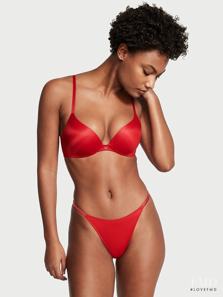 Victoria's Secret FW 2021 — Ange-Marie Moutambou #130