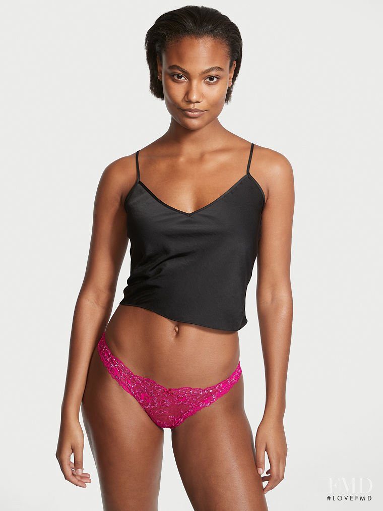 Victoria's Secret FW 2021 — Ange-Marie Moutambou #33