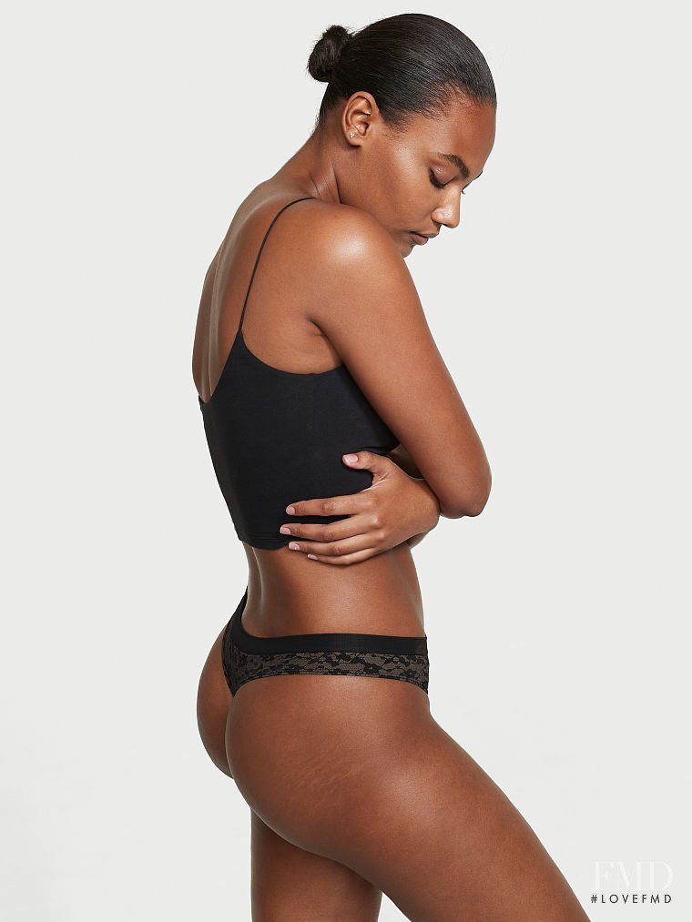 Victoria's Secret FW 2021 — Ange-Marie Moutambou #53