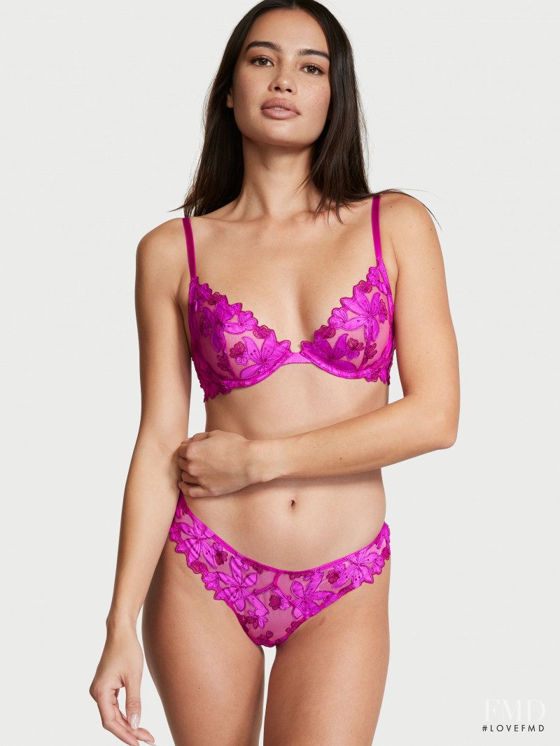 Victoria's Secret FW 2021 — Kelsey Merritt #110